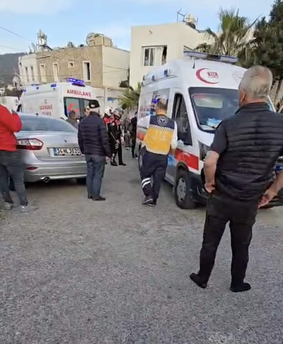 Muğla'da Park Yeri Kavgası: İki Aile Birbirine Girdi, 3 Kişi Yaralandı 3